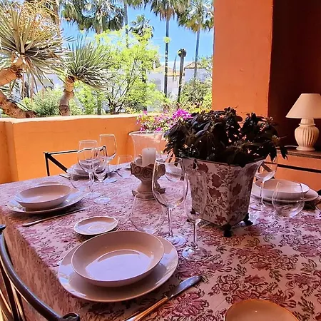 Alhambra Del Golf - Guadalmina Apartment *